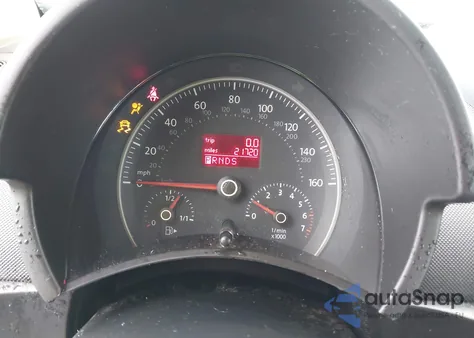 2008 Volkswagen New Beetle Se z USA, uszkodzony, nr VIN 3VWRF31Y58M413503